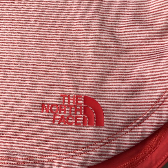North face tank top - Picture 2 of 2